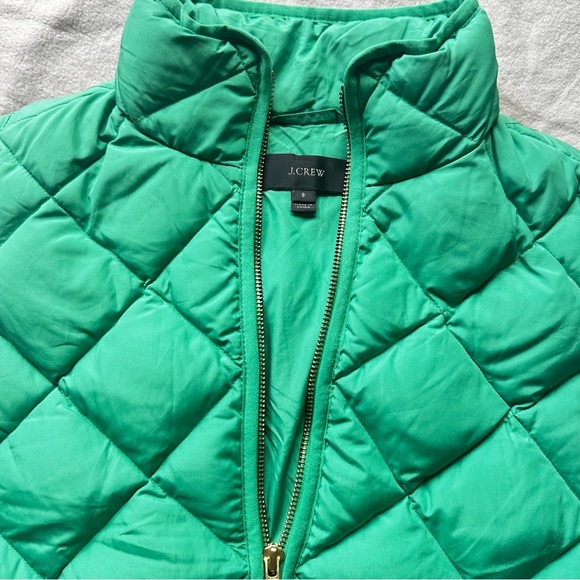 J. Crew Vibrant Green Quilted Vest - Picture 2 of 7